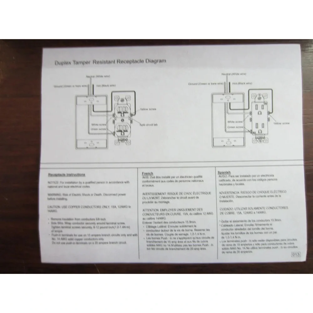 Receptacle Outlet 10‎ Pack Decorator Duplex 15A 125V White 61501-TR-W10P NEW